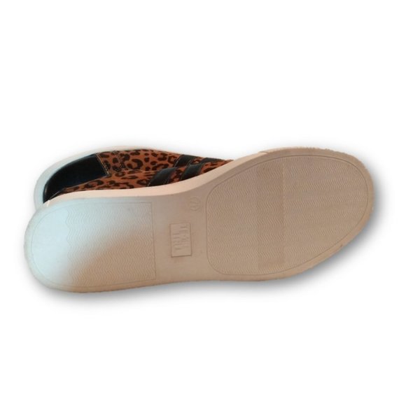 Time & Tru Womens Leopard Animal Print Sneakers Size 8- 8.5-9  New w/Tags - Picture 8 of 9